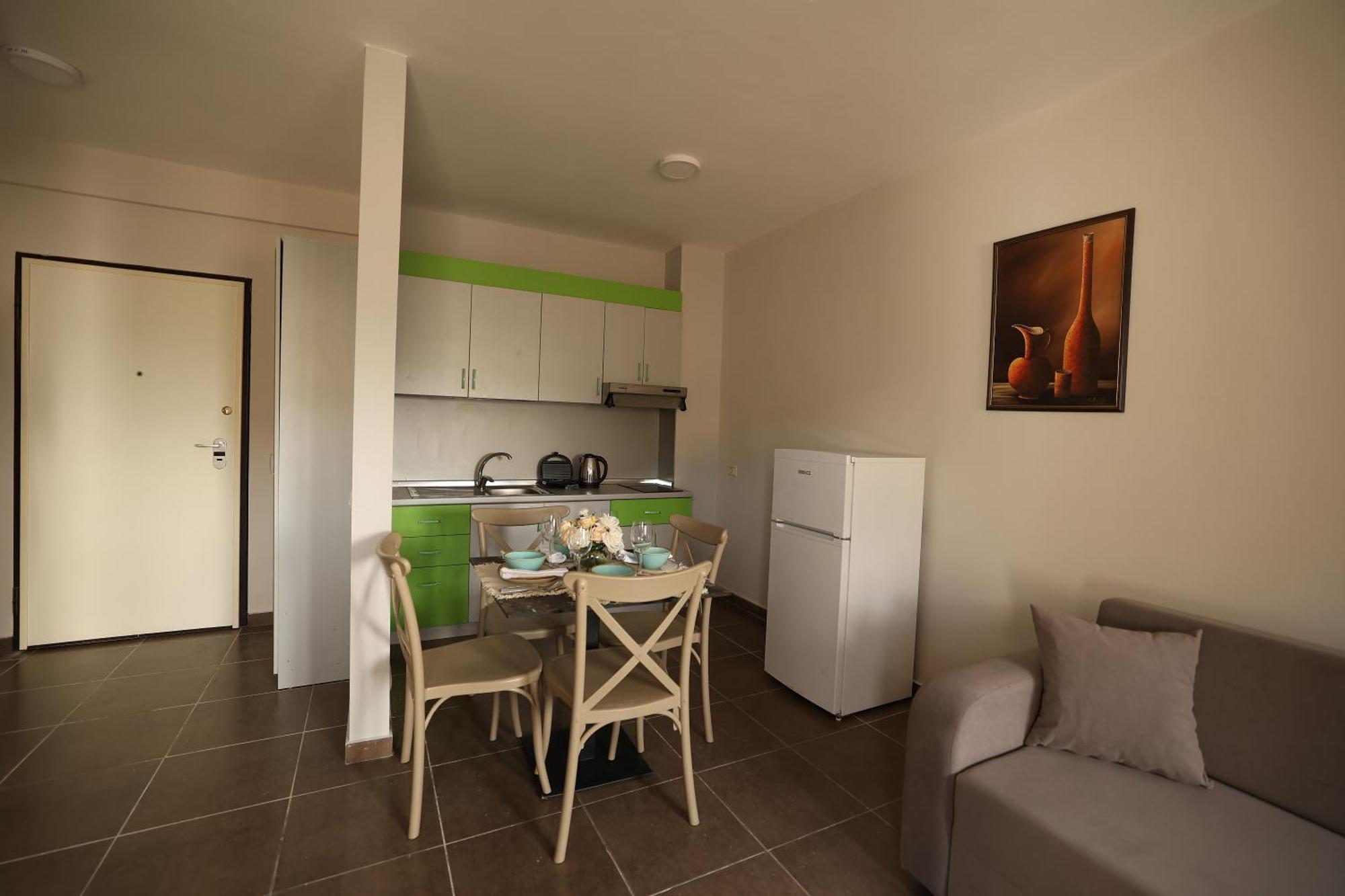 Dyrrah Seaside Apartments Дуррес Экстерьер фото